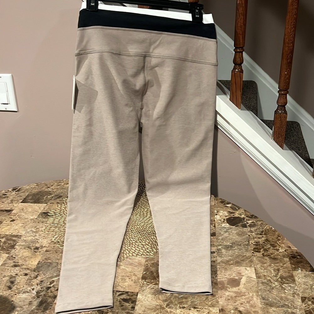 Beyond Yoga Leggings - Picture 6 of 14